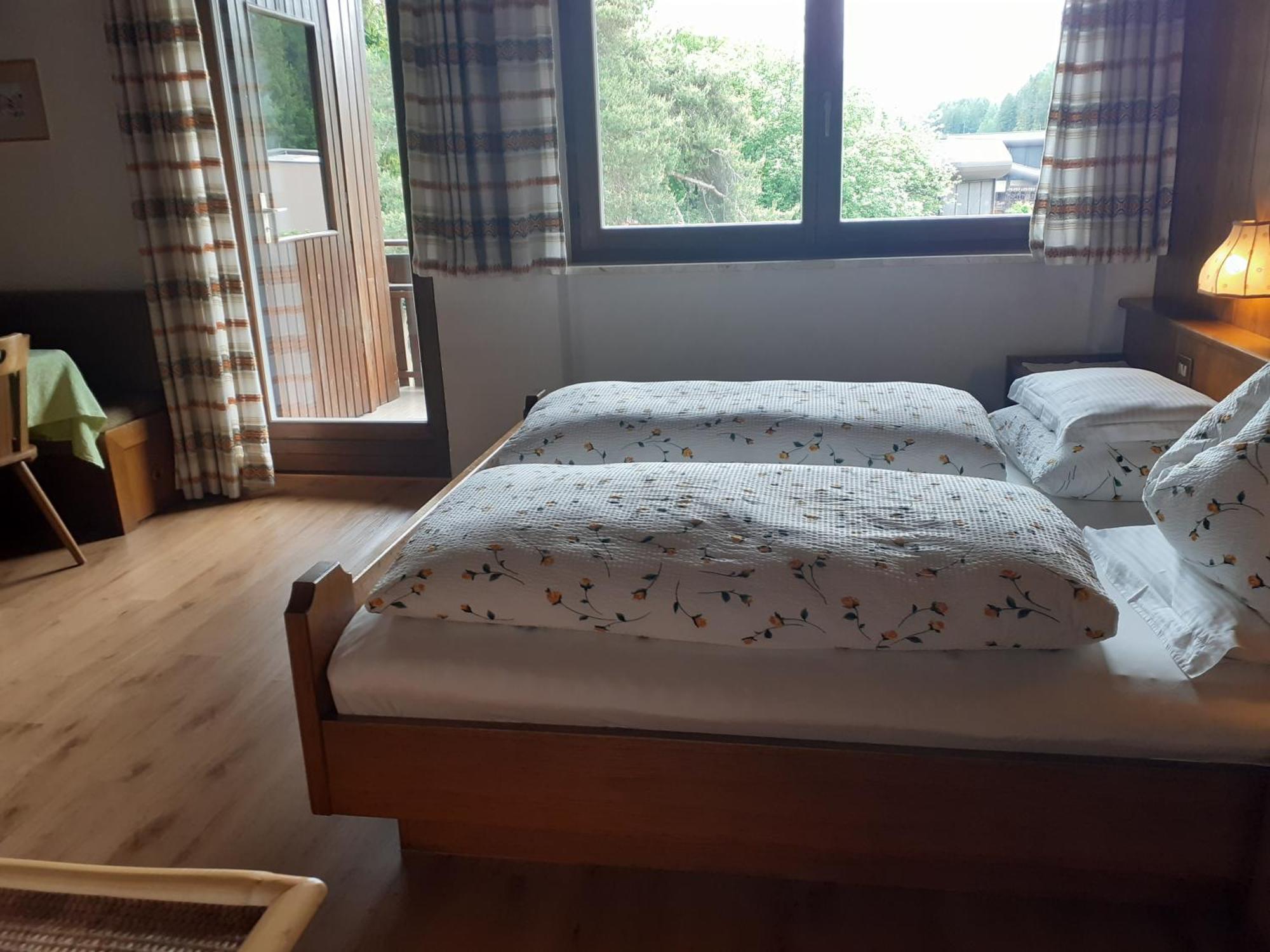 Residence Rienz Chienes Extérieur photo